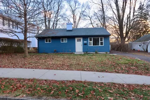 151 Parkview Ave, Westerville, OH 43081