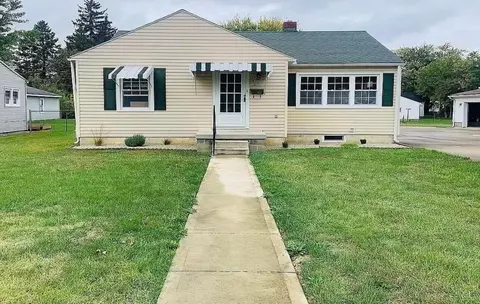 546 Albin Ave, Washington Court House, OH 43160