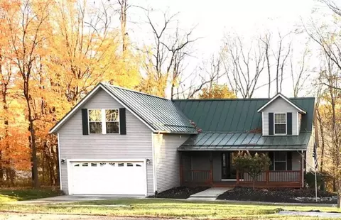 241 Valleybrook Cir, Howard, OH 43028