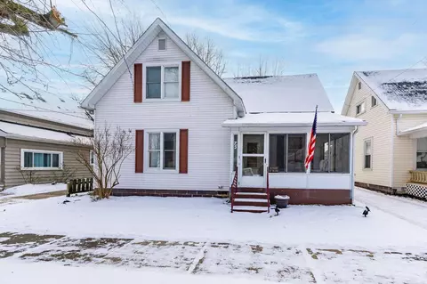 75 E State St, Milford Center, OH 43045