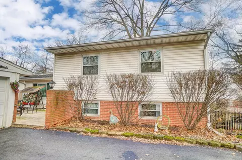 5460 Crawford Dr, Columbus, OH 43229