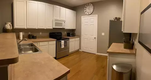 122 Maple Leaf Dr, Johnstown, OH 43031 photo 4