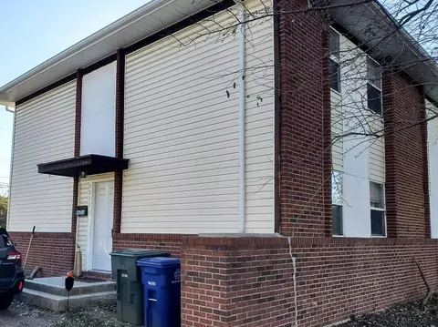 3033-3035 Rotunda Ct S, Columbus, OH 43232