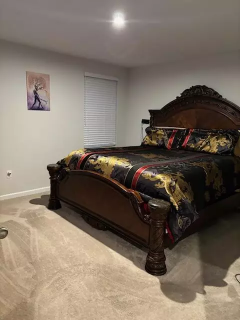 192 Skyway Dr, Springfield, OH 45505