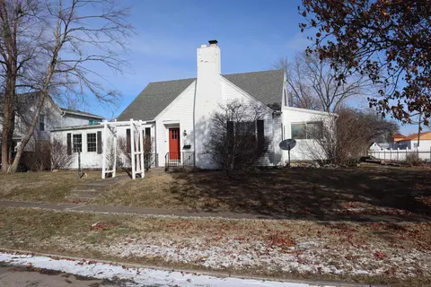1006 Briar Ave, Washington Court House, OH 43160