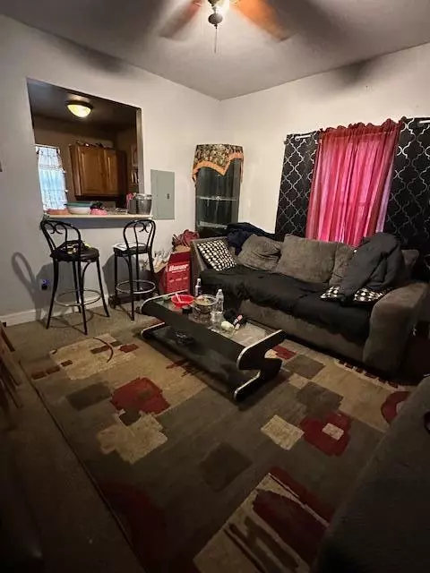 377 Berkeley Rd, Columbus, OH 43205 photo 4