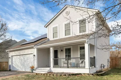 4011 Walnut Crossing Dr, Groveport, OH 43125