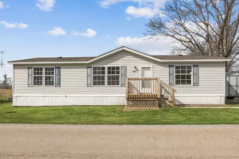5250 Hickory Way, Lewis Center, OH 43035