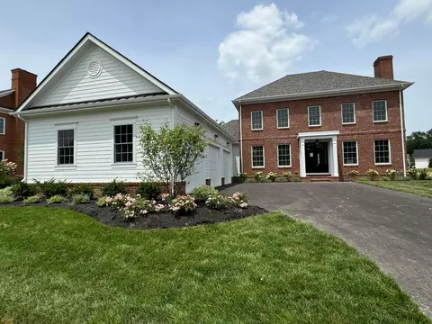 6820 Oxford Loop S, New Albany, OH 43054