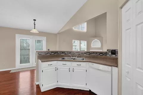 2496 Bainstone Ct, Grove City, OH 43123 photo 3