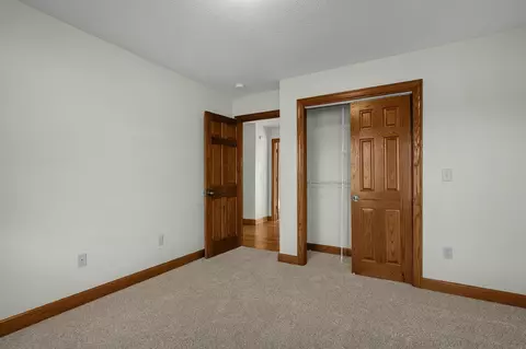 Bedroom - 7525 Buckeye Trl, Circleville, OH 43113 photo 4 of 7