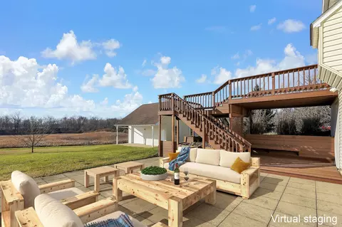 Exterior - 7525 Buckeye Trl, Circleville, OH 43113 photo 10 of 11