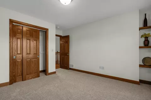 Bedroom - 7525 Buckeye Trl, Circleville, OH 43113 photo 5 of 7
