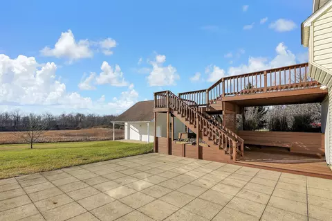 Exterior - 7525 Buckeye Trl, Circleville, OH 43113 photo 11 of 11