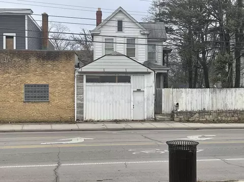 2696 Sullivant Ave, Columbus, OH 43204
