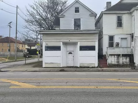 5 Clarendon Ave, Columbus, OH 43223