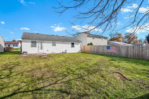 1233 Bermuda Dr, Marion, OH 43302 photo 4