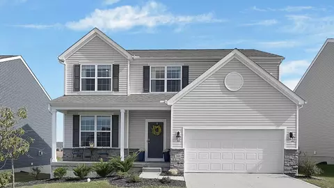 2444 Brook Run Dr, Lancaster, OH 43130