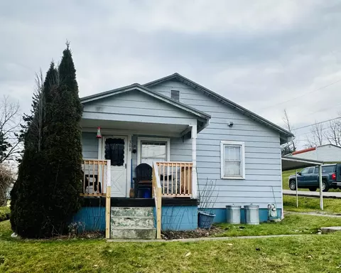 308 Spruce St, Bethesda, OH 43719