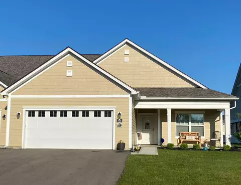 530 Providence Ln, Hebron, OH 43025