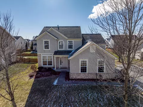8895 Shady Woods St, Canal Winchester, OH 43110