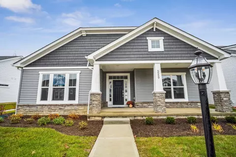 5559 Jessica Ln E, Powell, OH 43065