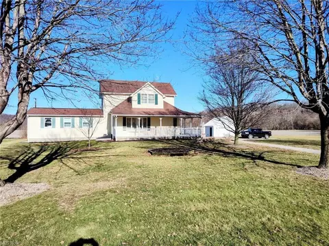 43362 Us 36, Coshocton, OH 43812