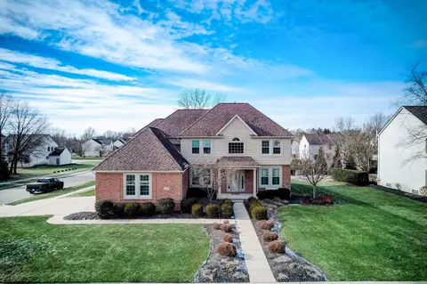 13201 Silver Brook Dr, Pickerington, OH 43147