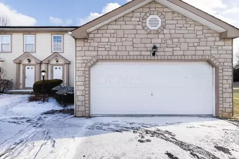 620 Faith Ann Dr, Pataskala, OH 43062