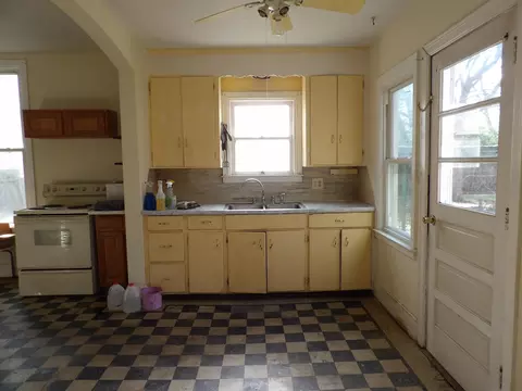 217 S Maple St, Lancaster, OH 43130 photo 6
