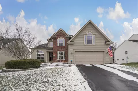 2531 Pleasant Crest Ct, Newark, OH 43055