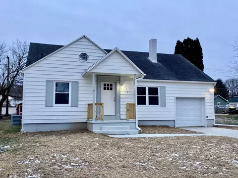 274 North St, Duncan Falls, OH 43734