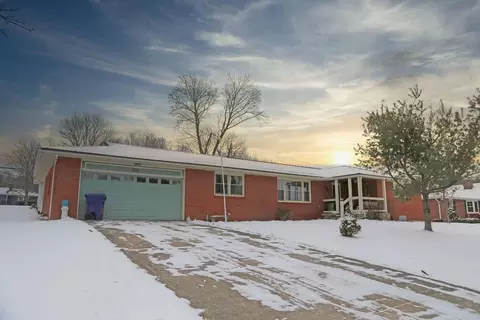 312 Teryl Dr, Mount Vernon, OH 43050
