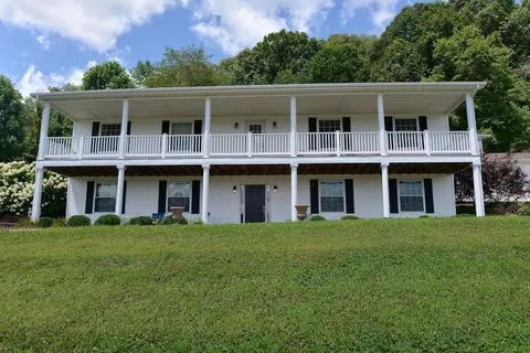 20200 Big Pine Rd, Laurelville, OH 43135