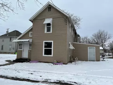 394 Chestnut St, Marion, OH 43302