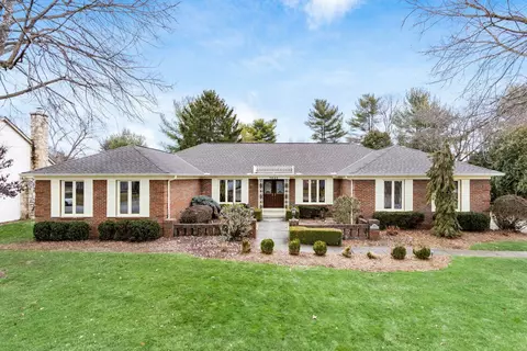 7642 Cherryfield Pl, Columbus, OH 43235