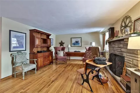 156 Cimmaron Trl, Enon, OH 45323 photo 6