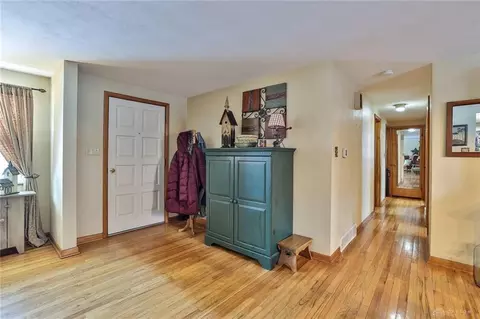 156 Cimmaron Trl, Enon, OH 45323 photo 5