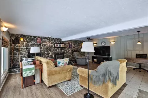 156 Cimmaron Trl, Enon, OH 45323 photo 9