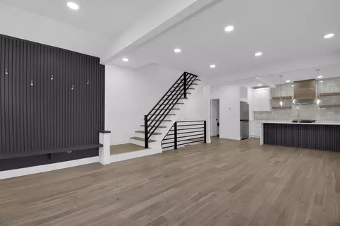 256 E 9th Ave, Columbus, OH 43201 photo 6