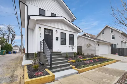 256 E 9th Ave, Columbus, OH 43201 photo 3