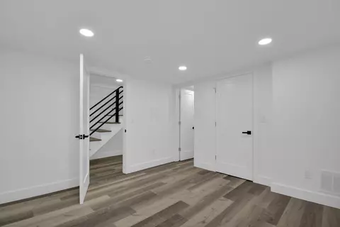 256 E 9th Ave, Columbus, OH 43201 photo 28