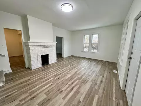 1225 N Columbus St, Lancaster, OH 43130