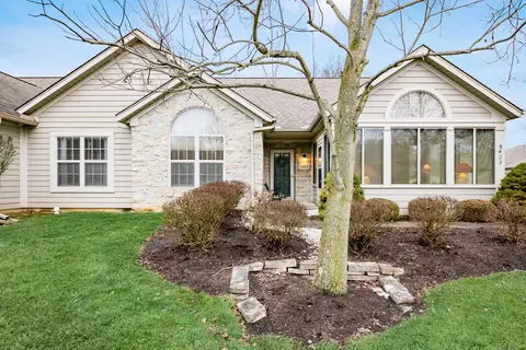 5403 Meadowood Ln, Westerville, OH 43082