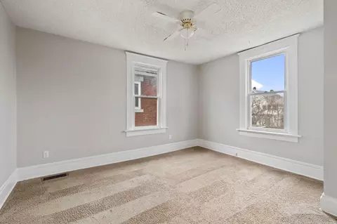2409 Summit St, Columbus, OH 43202 photo 20