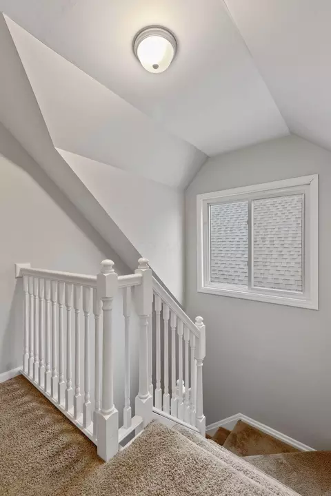 2409 Summit St, Columbus, OH 43202 photo 27