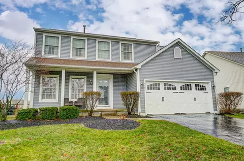 2902 Lake Hollow Rd, Hilliard, OH 43026