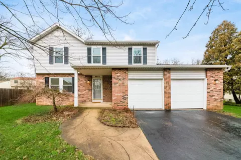 2233 Cypress Creek Ct, Columbus, OH 43228