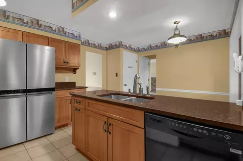 Kitchen - 431 Holiday Ln, Circleville, OH 43113 photo 2 of 3