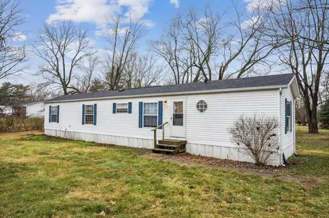 2745 N Court St, Circleville, OH 43113